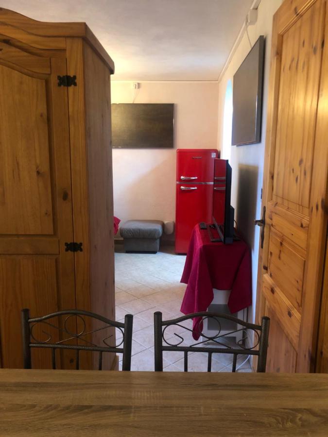 Hundeurlaub Im Tiny House Im Wald Tanna